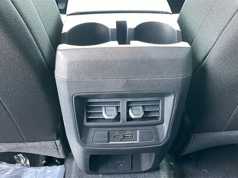 New 2025 GMC Canyon Elevation w/ Convenience Package image 16