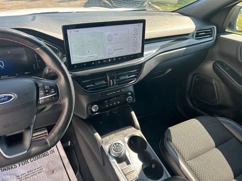Used 2023 Ford Escape ST-Line w/ Tech Pack #1 FWD image 19