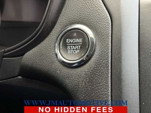 Used 2018 Ford Fusion SE w/ Equipment Group 201A FWD image 37