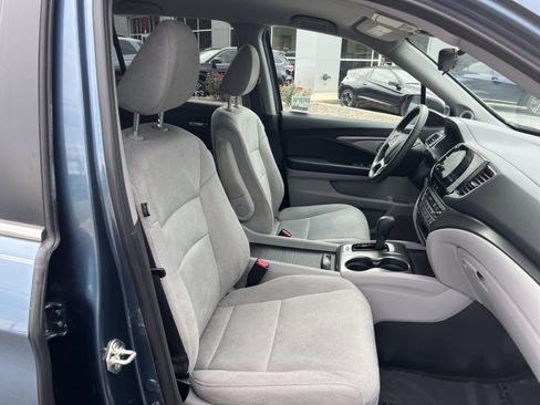 Used 2020 Honda Pilot EX image 25