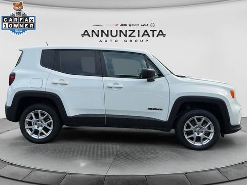 Used 2023 Jeep Renegade Latitude AWD/4WD image 6