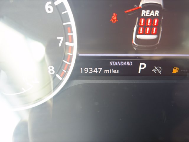 Used 2025 Nissan Pathfinder S FWD image 16