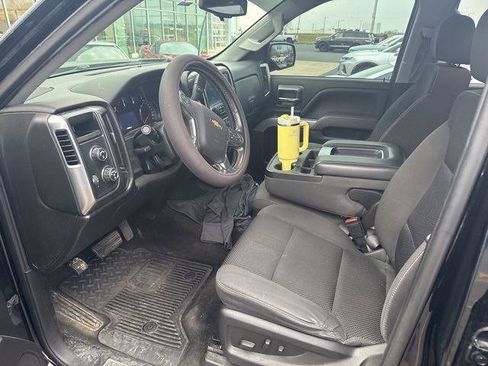 Used 2018 Chevrolet Silverado 1500 LT w/ All Star Edition image 9