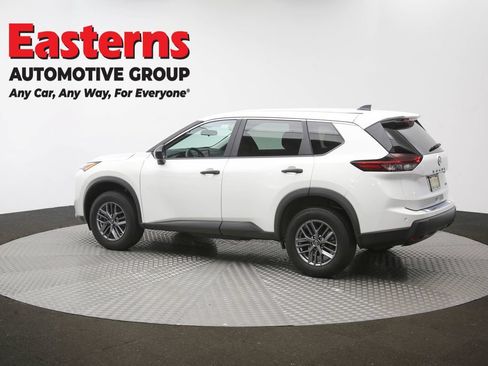 Used 2024 Nissan Rogue S AWD/4WD image 63
