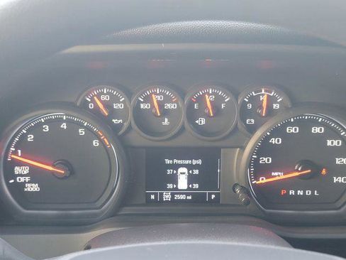Used 2024 Chevrolet Silverado 1500 Custom Trail Boss w/ Turbomax Blackout Package AWD/4WD image 75