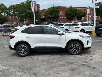 New 2025 Ford Escape SE