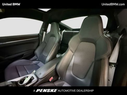 Used 2020 Porsche 911 Carrera S image 5