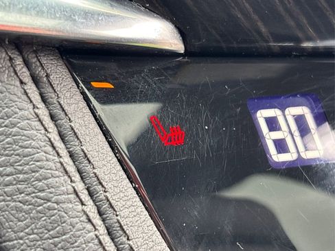 Used 2021 Cadillac XT6 Premium Luxury image 38