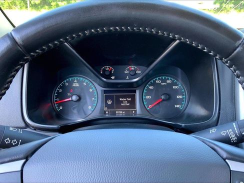 Used 2021 Chevrolet Colorado LT AWD/4WD image 17