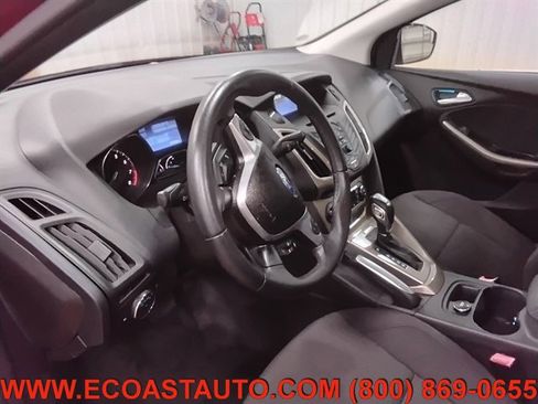 Used 2012 Ford Focus SEL image 8