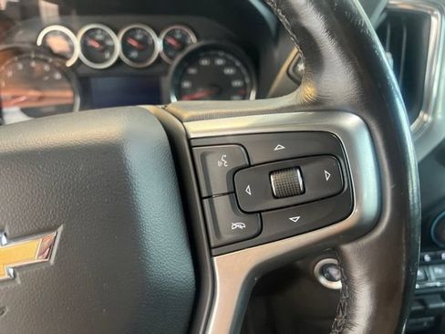Used 2019 Chevrolet Silverado 1500 LTZ w/ LTZ Premium Package AWD/4WD image 19