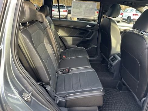 Certified 2024 Volkswagen Tiguan SEL R-Line image 35