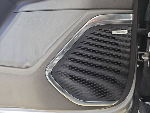 Certified 2025 Chevrolet Traverse RS w/ LPO, Floor Liner Package image 36