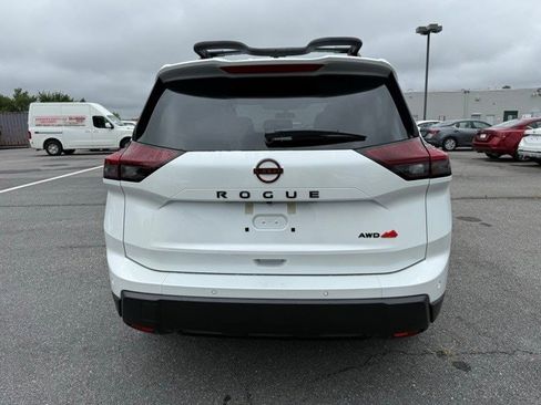 New 2026 Nissan Rogue SV image 6
