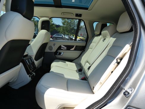 Used 2021 Land Rover Range Rover AWD/4WD image 14