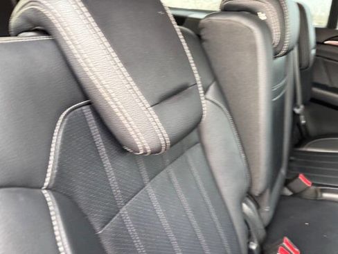 Used 2015 Mercedes-Benz GL 450 4MATIC image 25