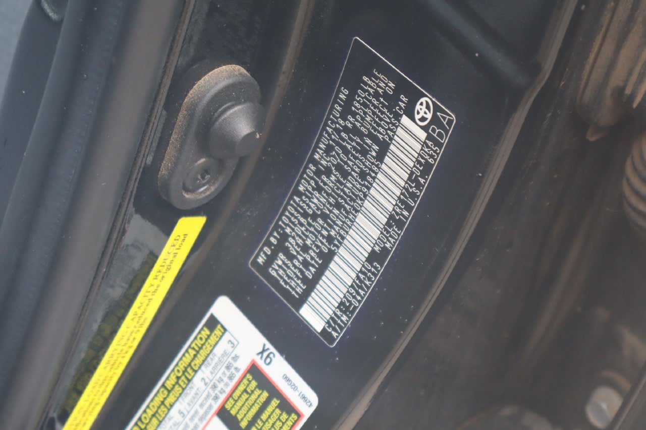 Used 2019 Toyota Corolla L FWD image 25