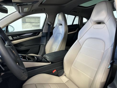 New 2026 Porsche Panamera 4 AWD/4WD image 5