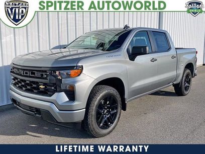 New 2026 Chevrolet Silverado 1500 Custom w/ Turbomax Blackout Package