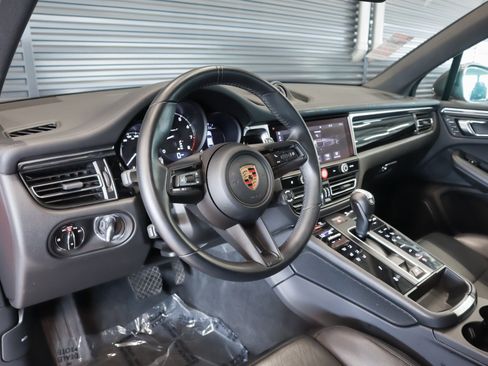 Used 2024 Porsche Macan Turbo w/ Premium Plus Package image 4