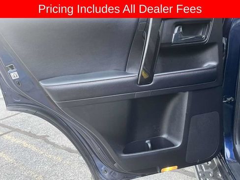 Used 2019 Toyota 4Runner TRD Off-Road AWD/4WD image 14