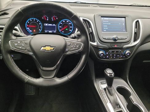 Used 2018 Chevrolet Equinox LT FWD image 22