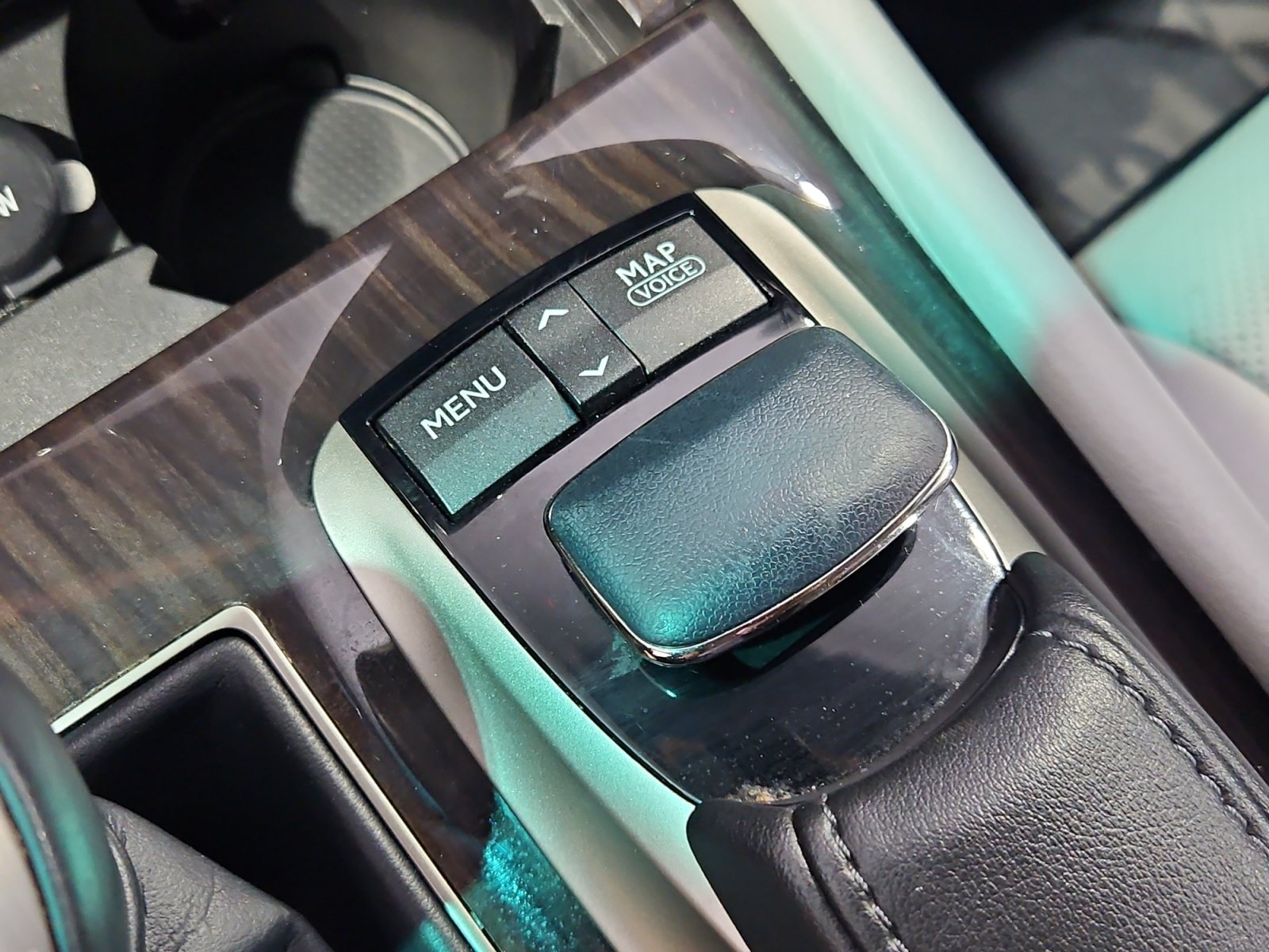 Used 2014 Lexus LS 460 w/ Comfort Package RWD image 26