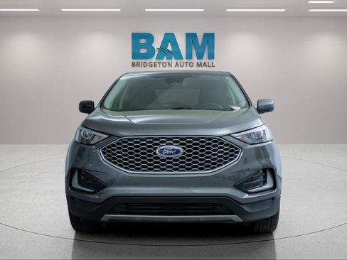 Used 2024 Ford Edge SEL AWD/4WD image 2