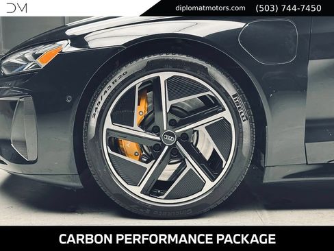 Used 2023 Audi RS e-tron GT w/ Carbon Performance Package AWD/4WD image 37