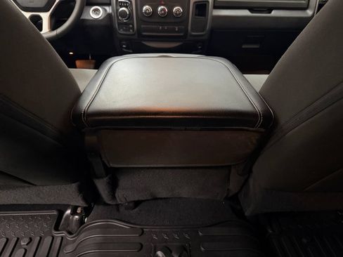Used 2022 RAM 1500 Warlock AWD/4WD image 31