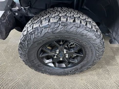 Used 2024 Jeep Wrangler Unlimited image 9