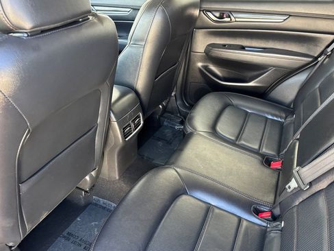 Used 2022 MAZDA CX-5 AWD 2.5 S w/ Premium Package image 11