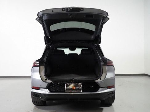 Used 2024 Chevrolet Equinox EV RS image 47