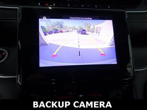 Certified 2023 Jeep Grand Cherokee Laredo X image 14