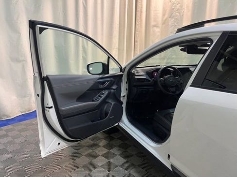 Certified 2025 Subaru Crosstrek 2.5i Limited w/ Crosstrek Mirror Package image 11