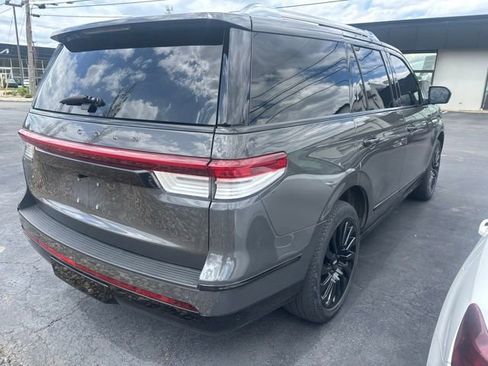 Used 2024 Lincoln Navigator Black Label AWD/4WD image 4