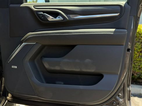 Used 2021 GMC Yukon Denali w/ Denali Premium Package AWD/4WD image 26