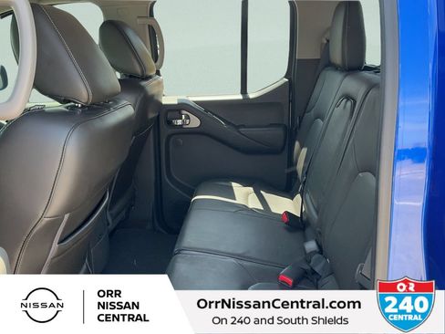 Used 2015 Nissan Frontier PRO-4X w/ Pro-4x Luxury Package AWD/4WD image 13