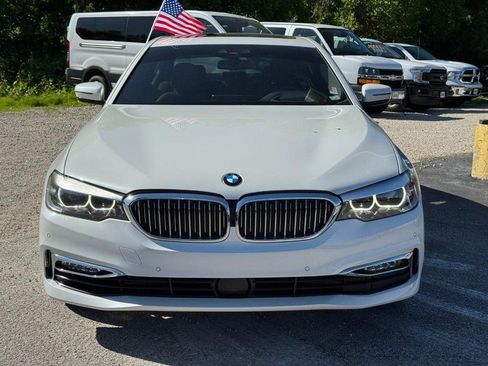 Used 2018 BMW 530i xDrive AWD/4WD image 10