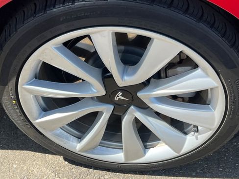 Used 2018 Tesla Model 3 Long Range RWD image 21