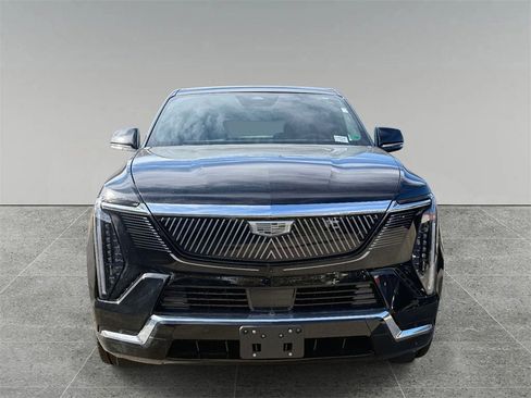 New 2025 Cadillac Escalade IQ Luxury 1 image 7