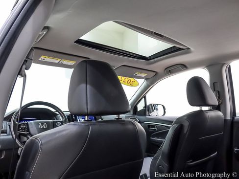 Used 2022 Honda Pilot Special Edition image 18