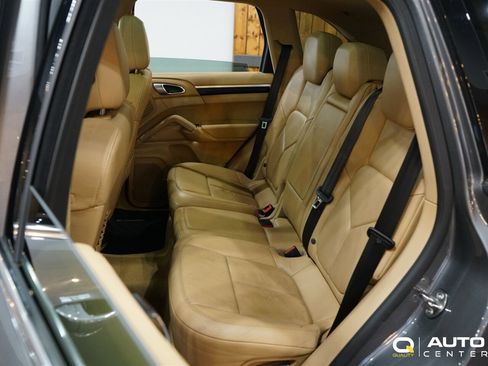 Used 2013 Porsche Cayenne Diesel image 30