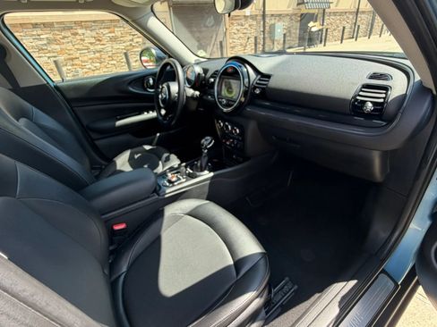 Used 2017 MINI Cooper Clubman ALL4 AWD/4WD image 11