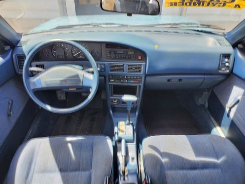 Used 1990 Toyota Corolla Deluxe image 27
