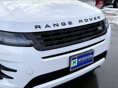 Certified 2025 Land Rover Range Rover Evoque Dynamic SE image 33