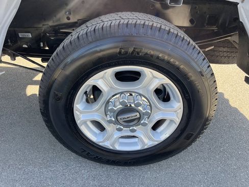 Used 2022 Ford F250 XLT image 14