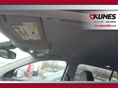 Used 2024 GMC Terrain SLE image 17