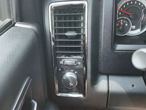Used 2014 RAM 1500 Sport w/ Trailer Tow Group AWD/4WD image 21