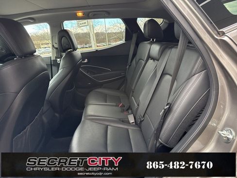 Used 2018 Hyundai Santa Fe Sport image 21